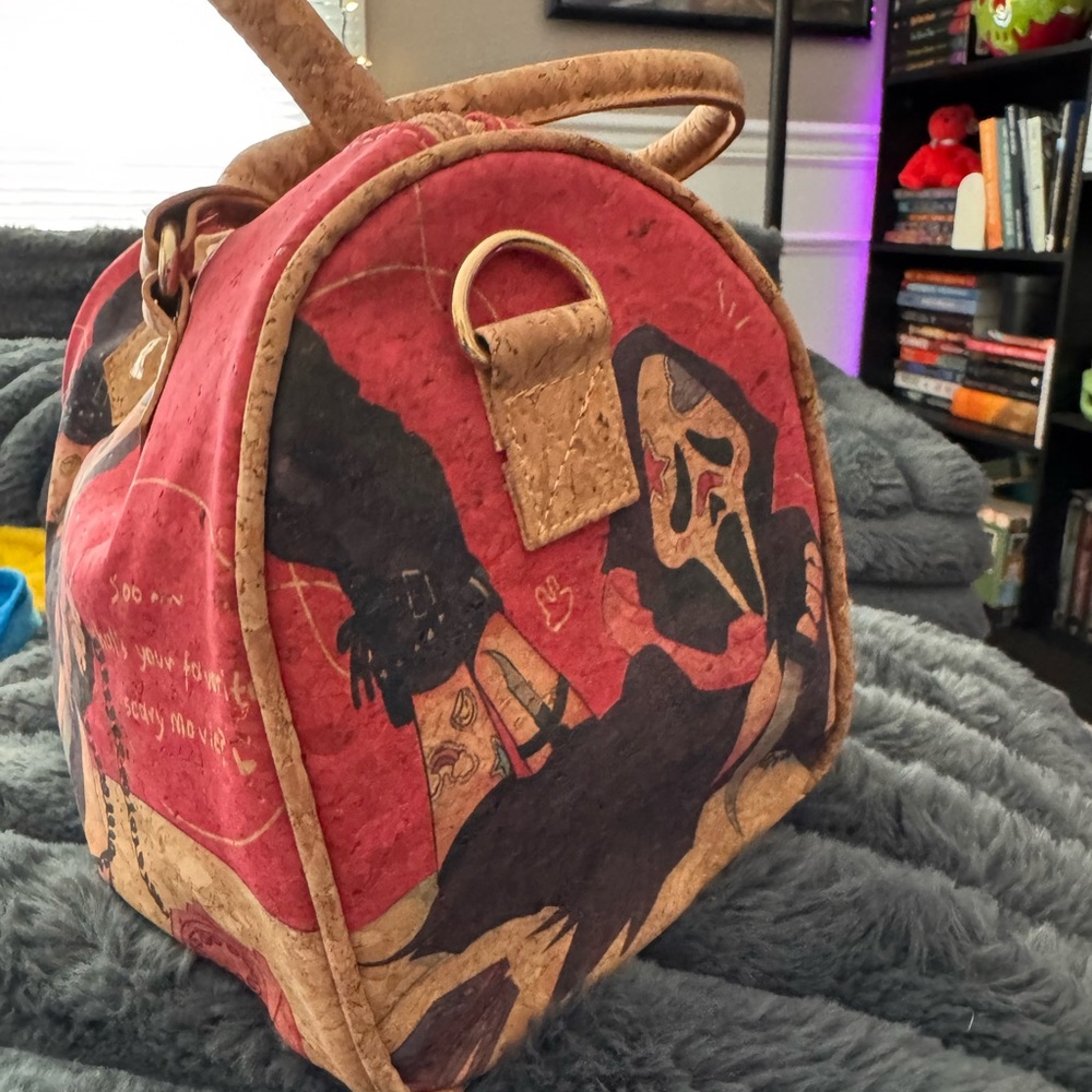 Scream Girl Cork Satchel - Picture 3 of 7